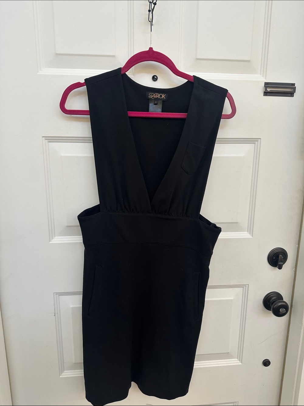 LaRok Black Sleeveless V-Neck Mini Dress